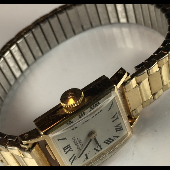 Vintage 14K Universal Geneve Tank Wristwatch, Works - Picture 4 of 12